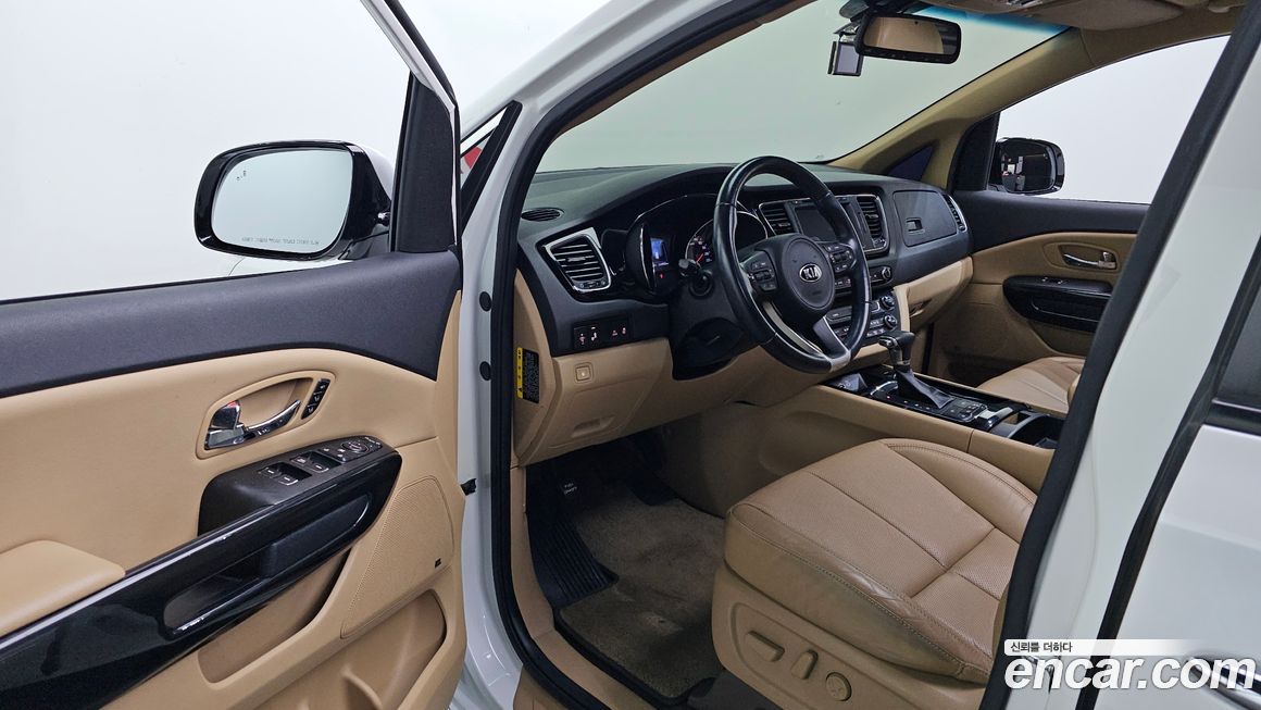 Kia Canival 2018