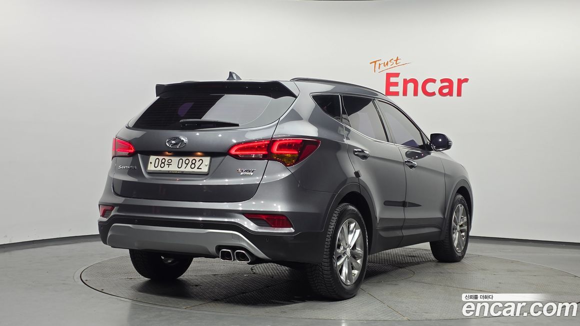 Hyundai Santafe 2016