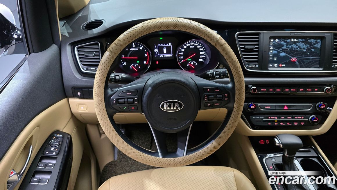 Kia Canival 2017