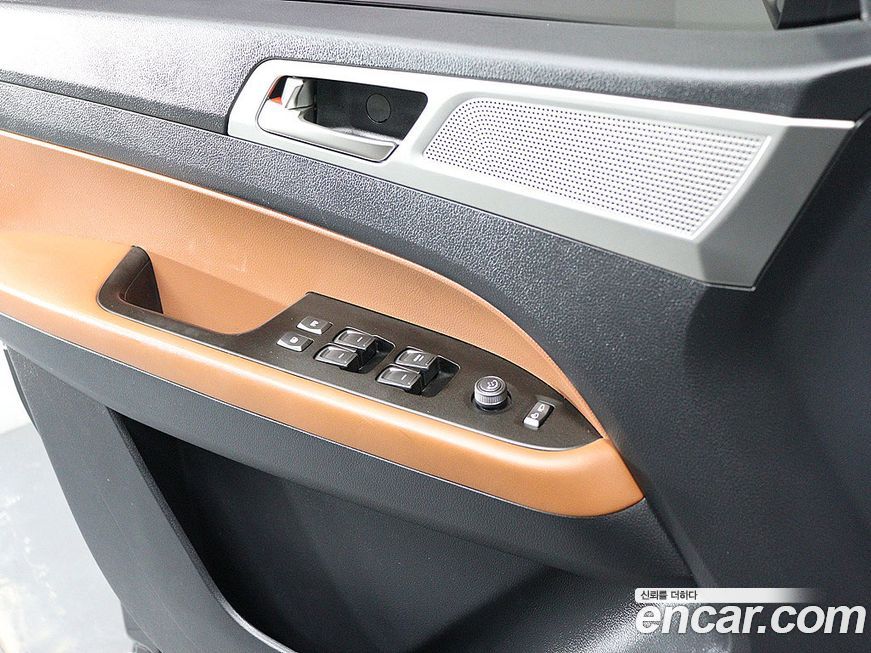 KG_Mobility_Ssangyong Rexton 2019