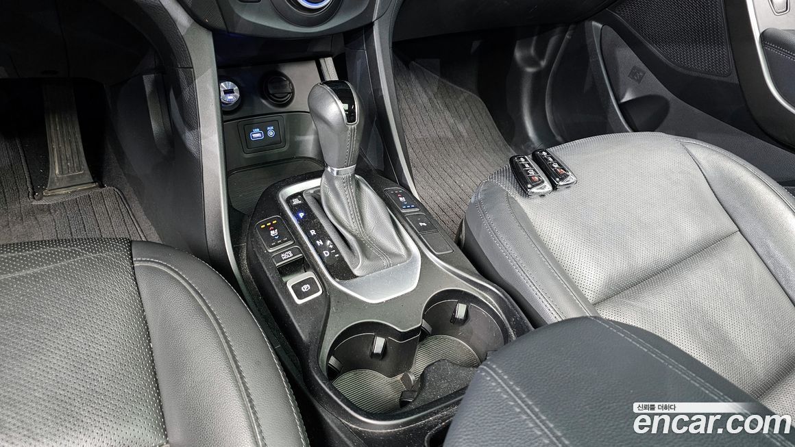 Hyundai Santafe 2016