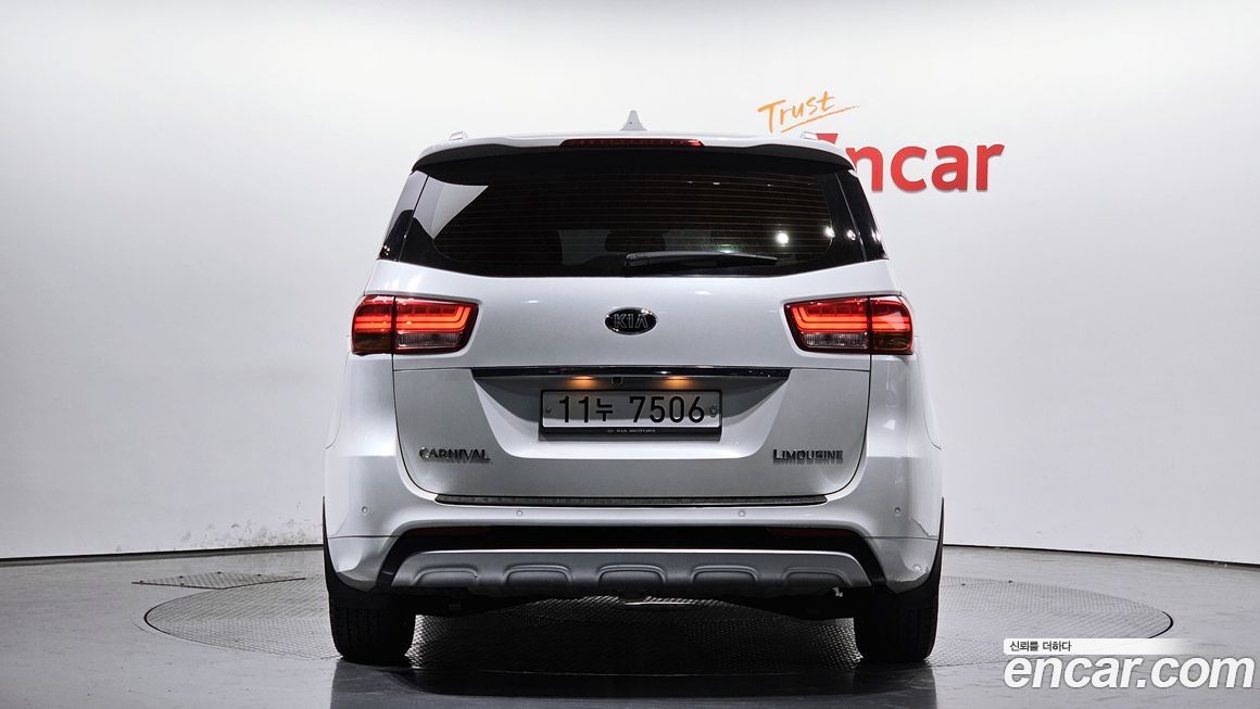 Kia Canival 2016