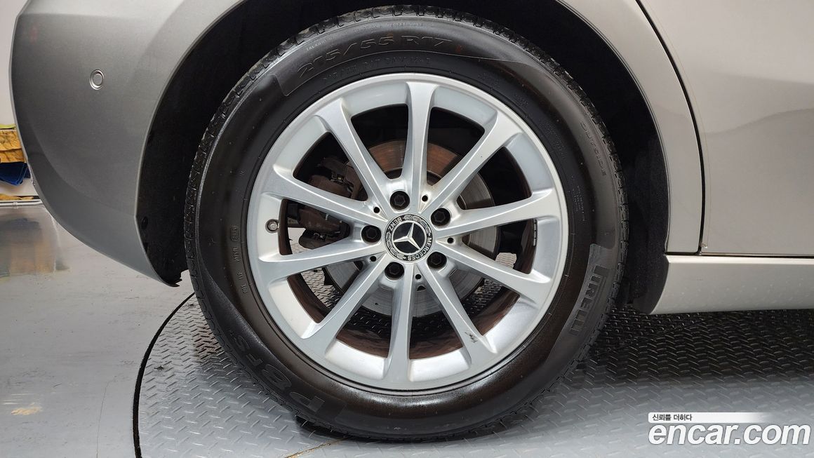 Mercedes-Benz A-Class 2019