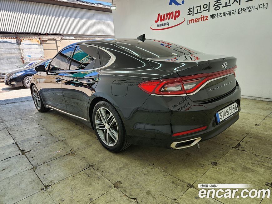 Hyundai Grandeur 2017