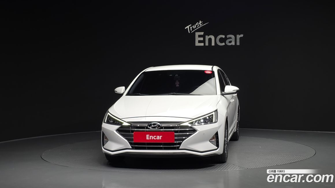 Hyundai AVANTE 2020