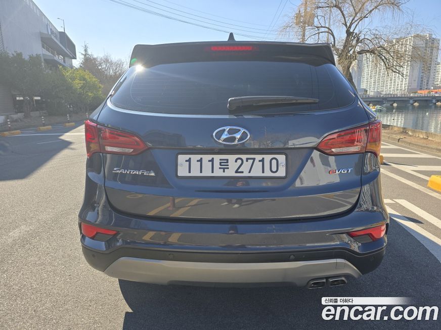 Hyundai Santafe 2016