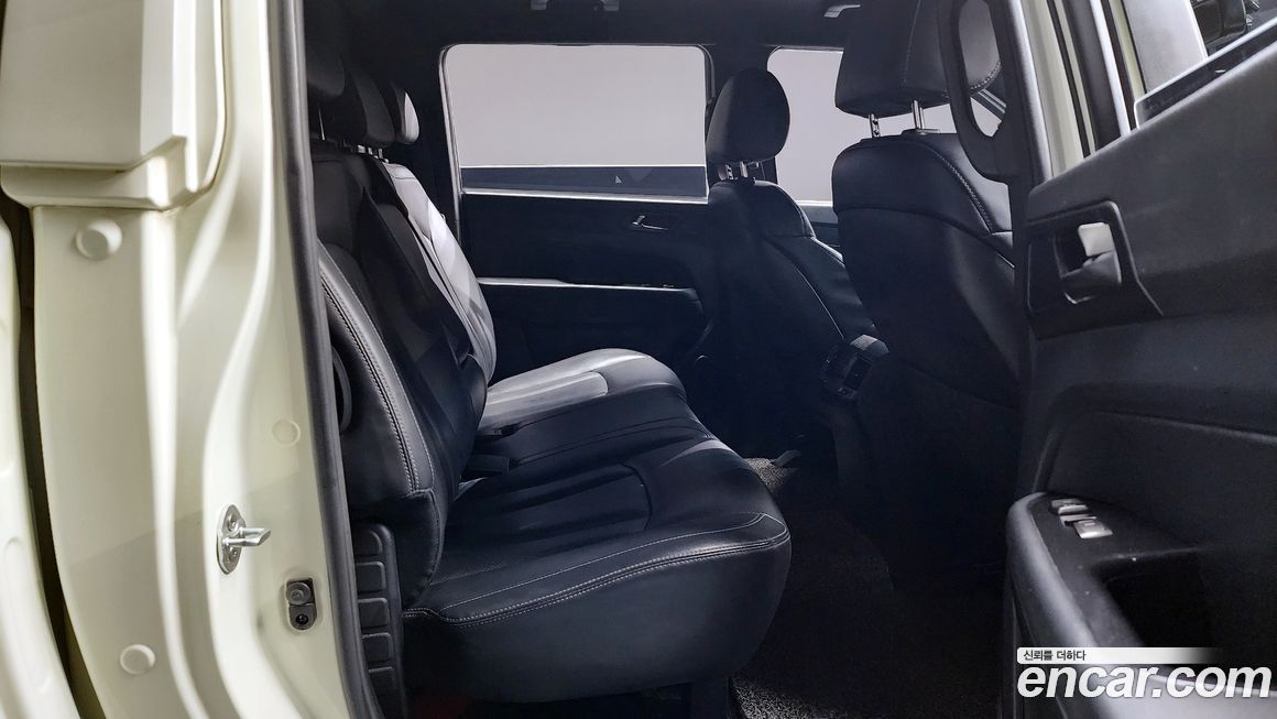 KG_Mobility_Ssangyong Rexton 2020