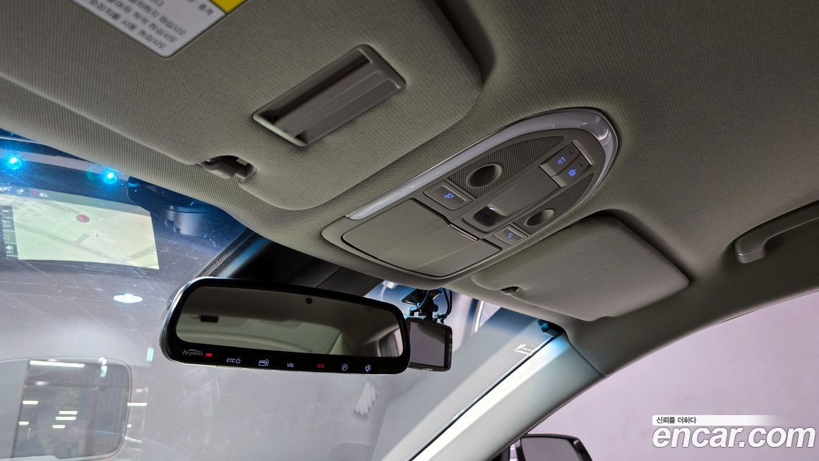 Hyundai Genesis 2016