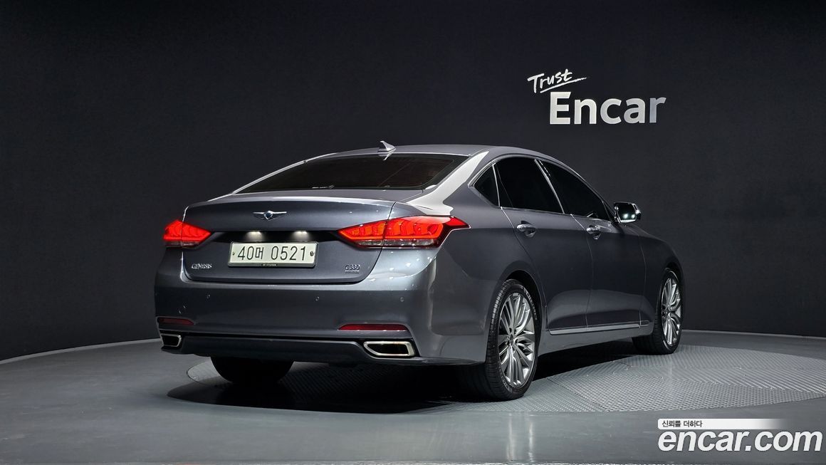 Hyundai Genesis 2016