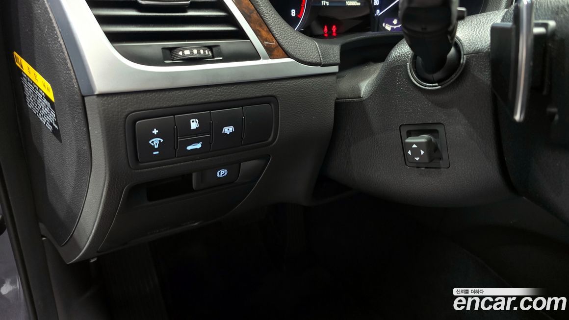 Hyundai Genesis 2016