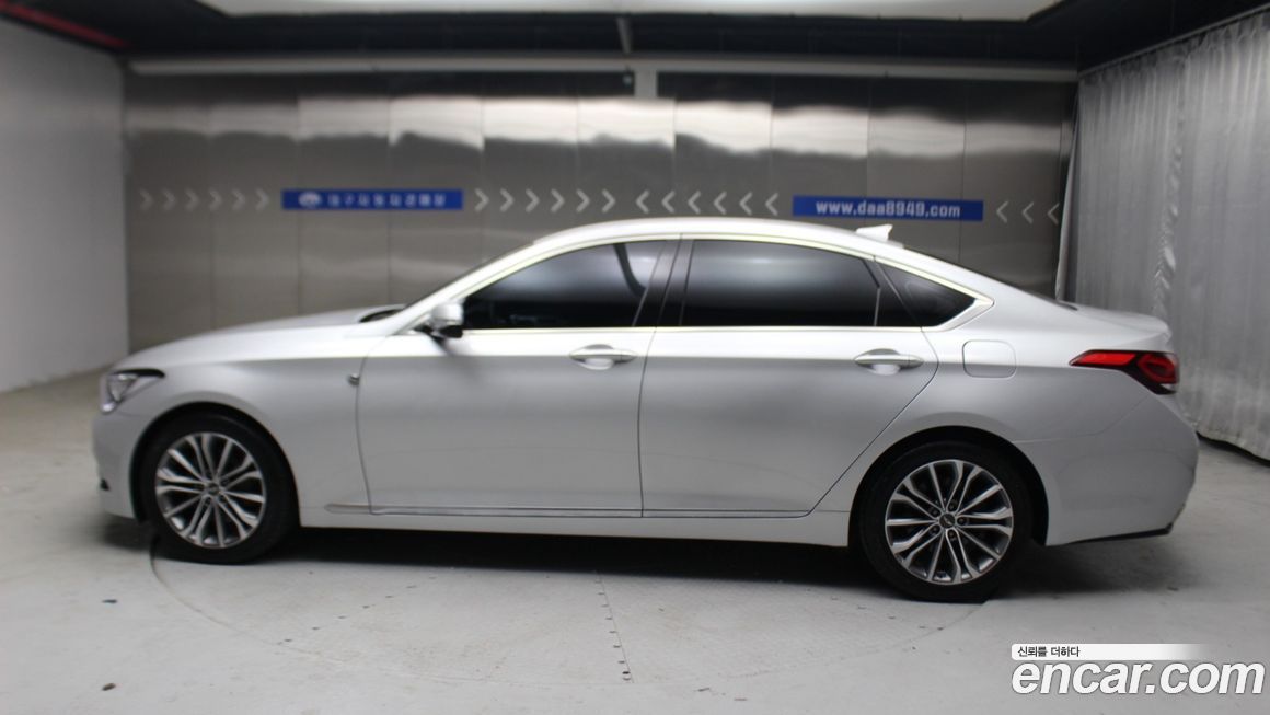 Hyundai Genesis 2014