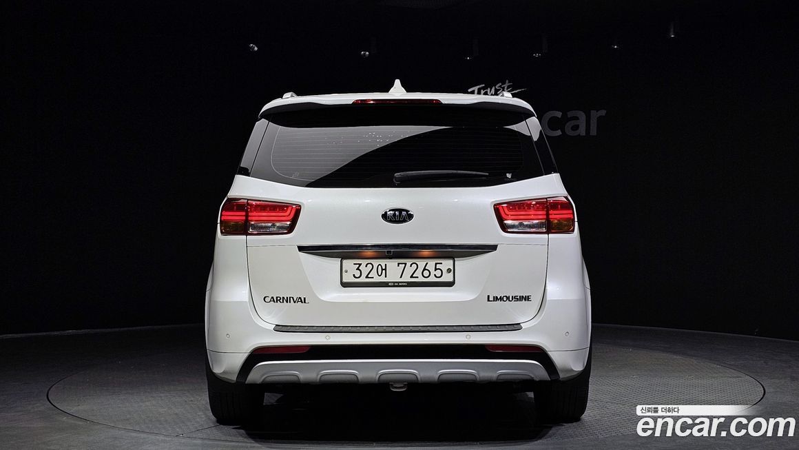 Kia Canival 2018
