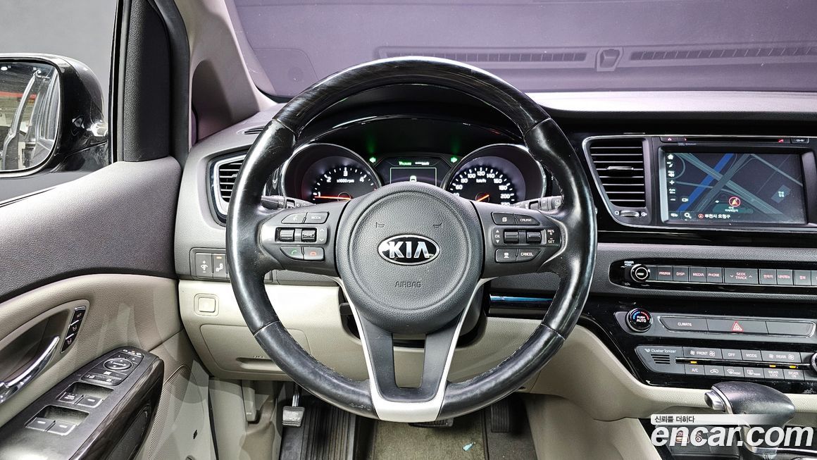 Kia Canival 2018