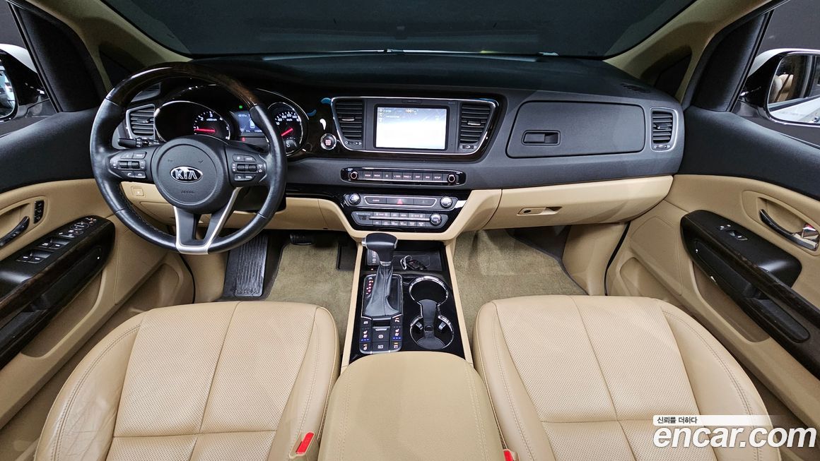 Kia Canival 2019