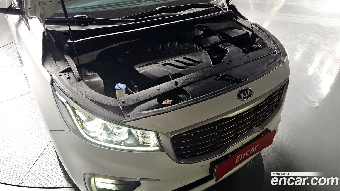 Kia Canival 2019