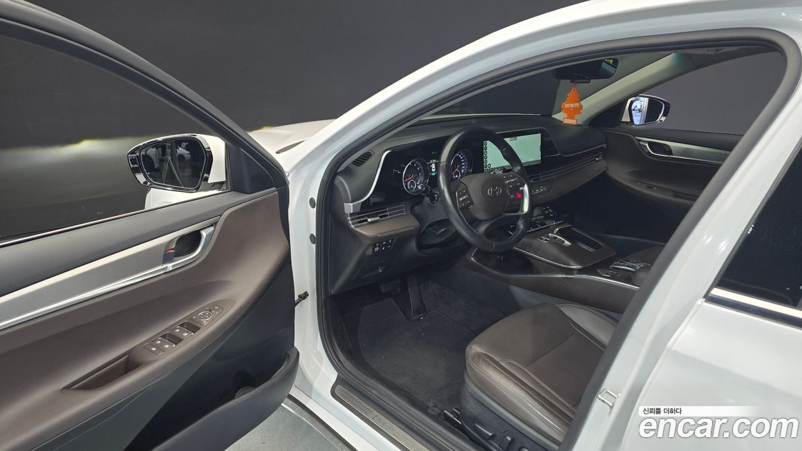 Hyundai Grandeur 2022