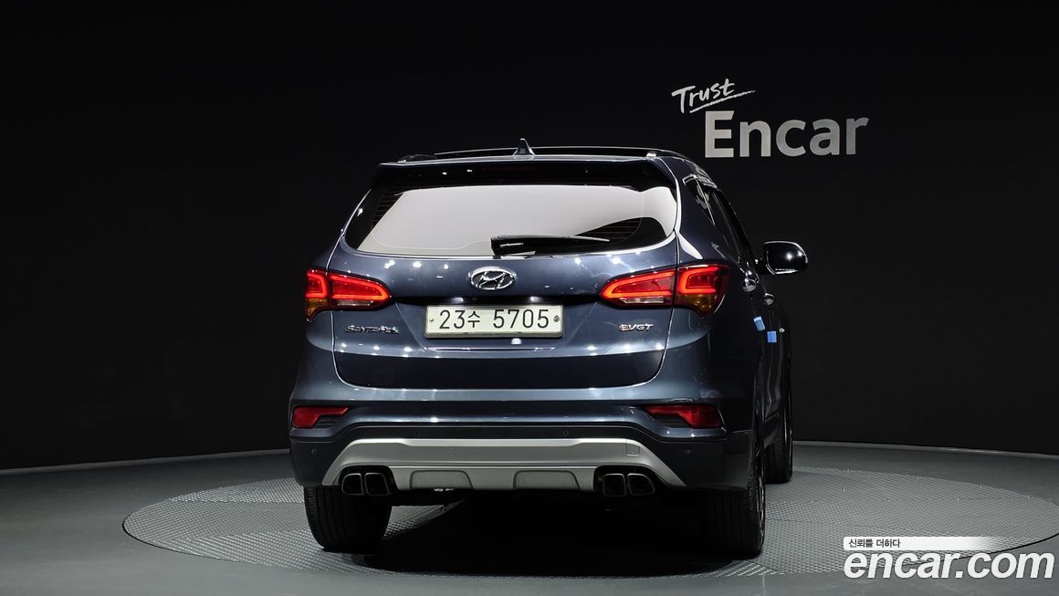 Hyundai Santafe 2017