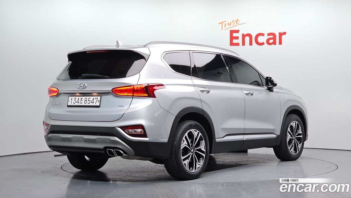 Hyundai Santafe 2020