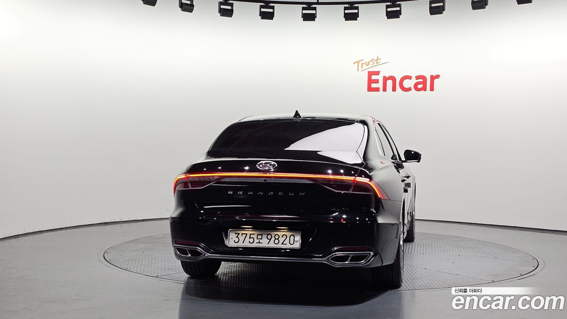 Hyundai Grandeur 2021