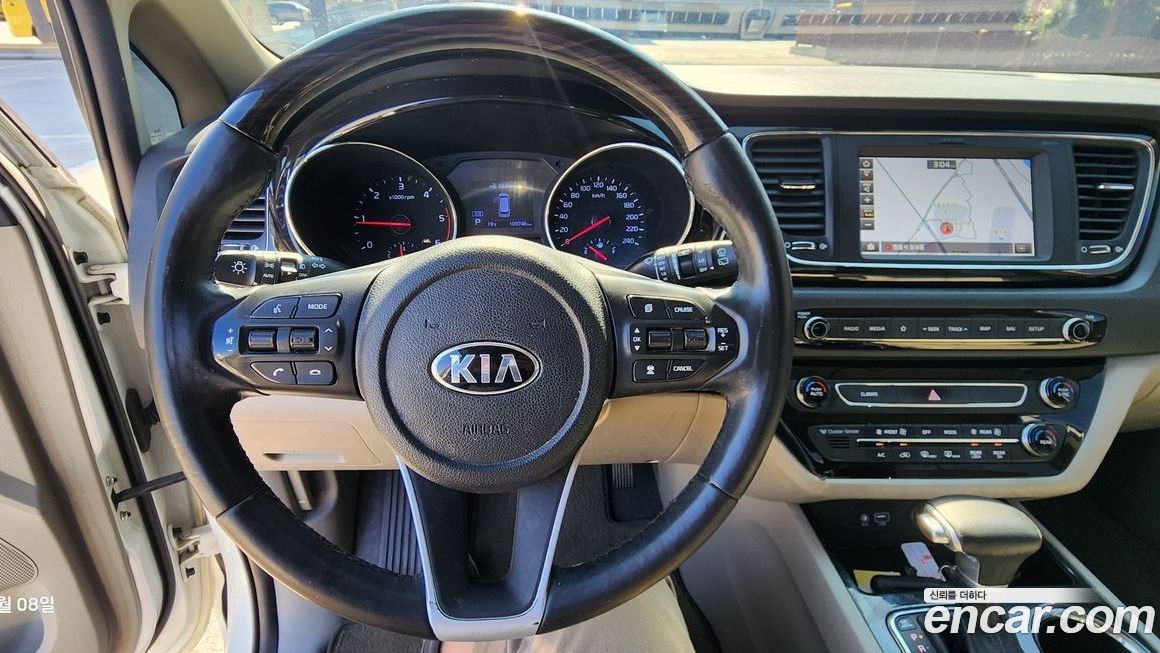 Kia Canival 2019