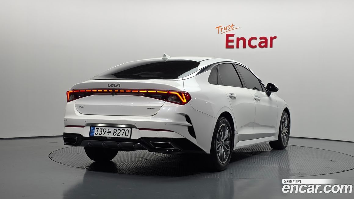 Kia K5 2023