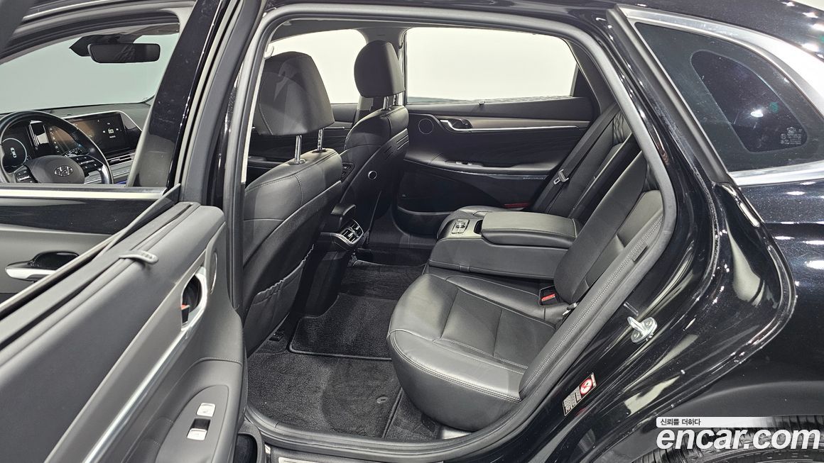 Hyundai Grandeur 2021