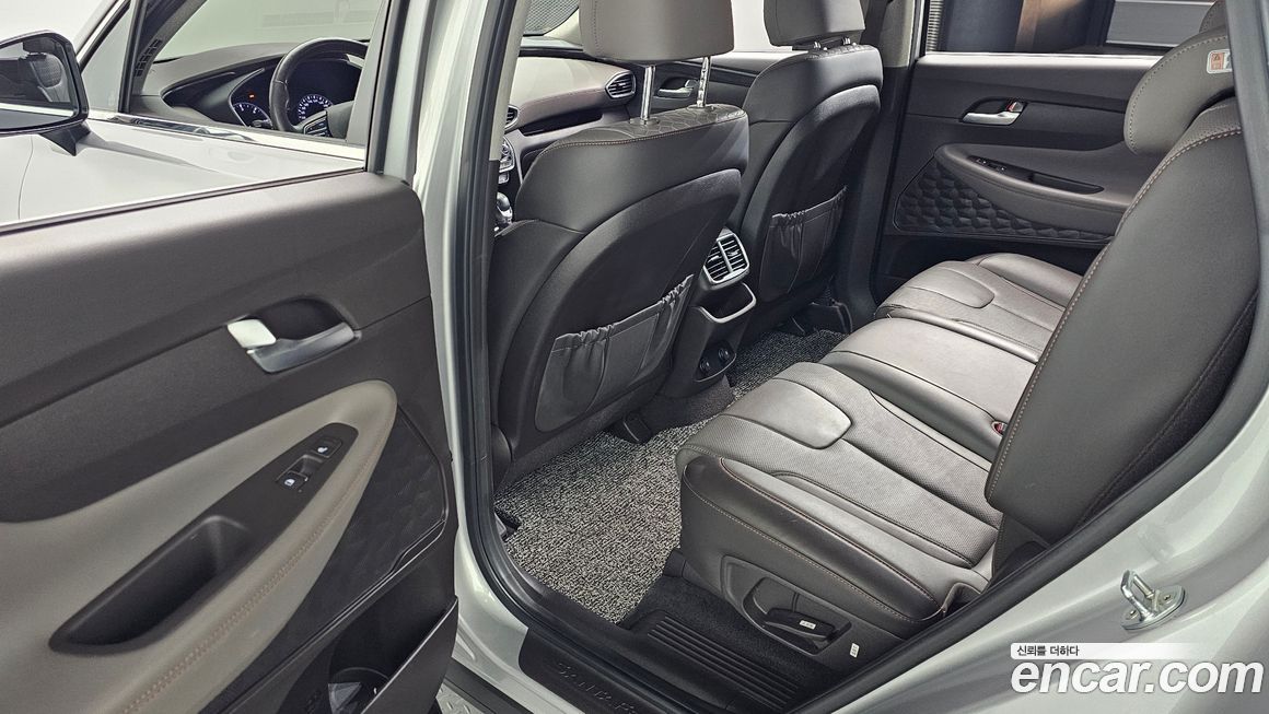 Hyundai Santafe 2020