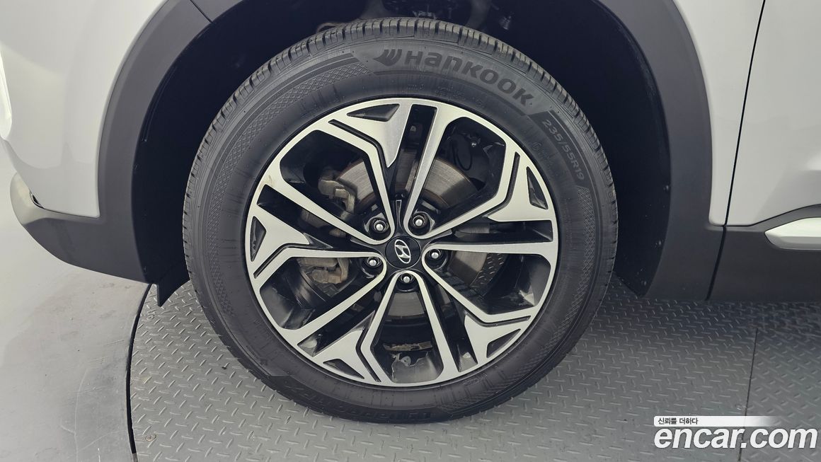 Hyundai Santafe 2020