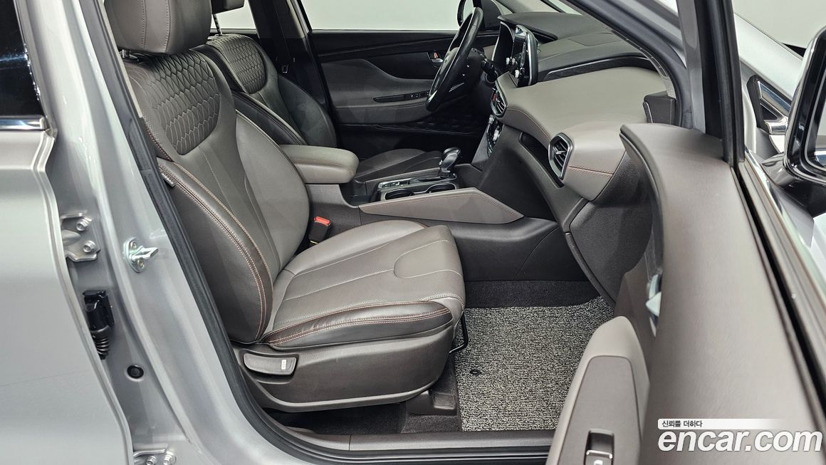 Hyundai Santafe 2020