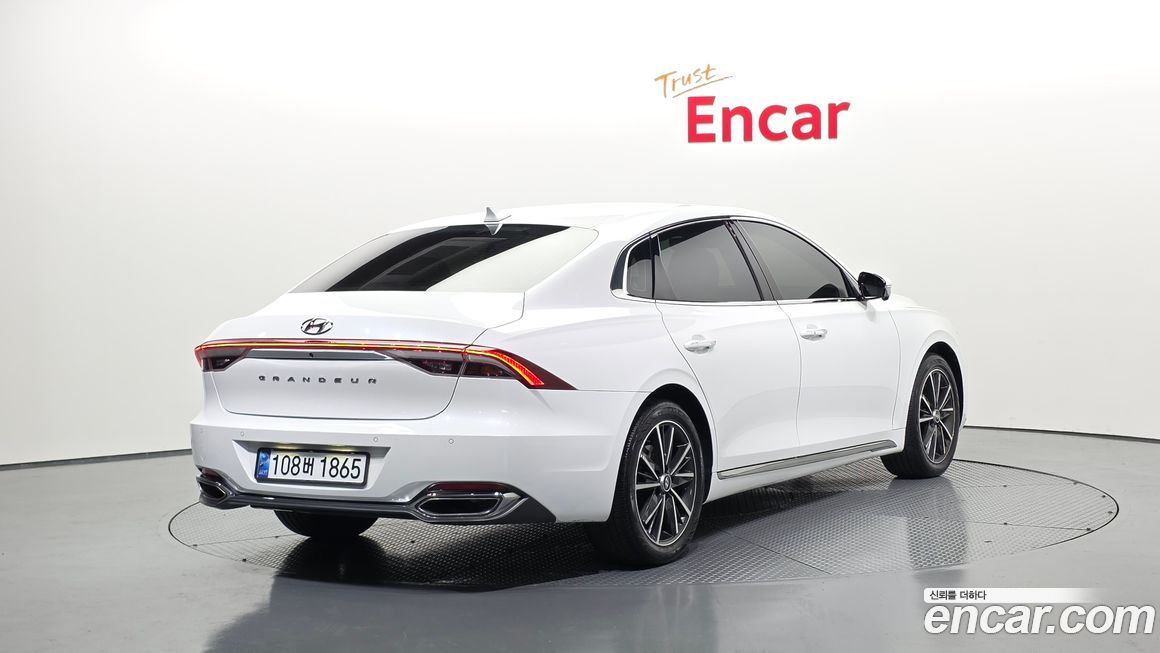 Hyundai Grandeur 2022