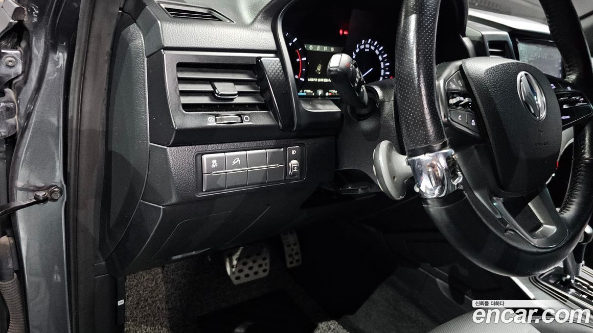 KG_Mobility_Ssangyong Rexton 2020