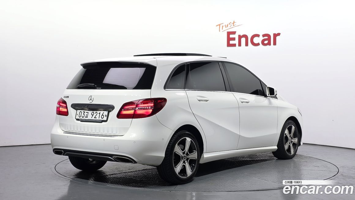 Mercedes-Benz B-Class 2018