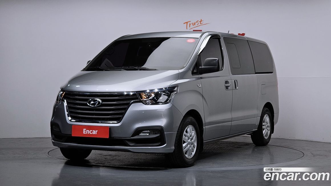 Hyundai Starex 2021