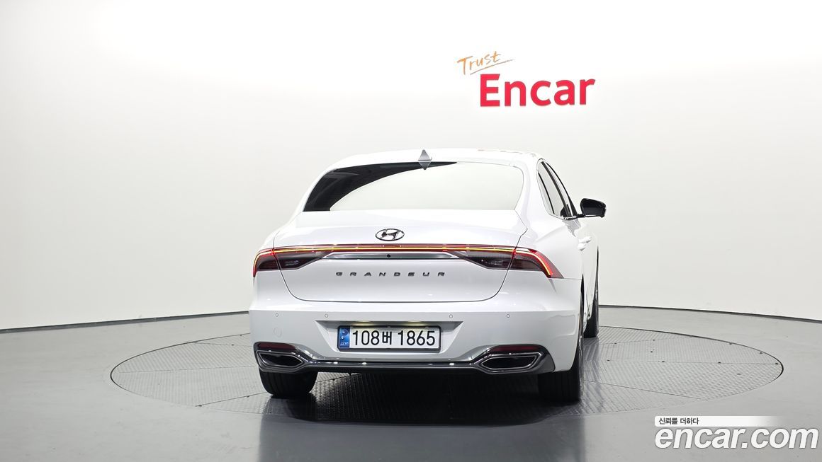 Hyundai Grandeur 2022