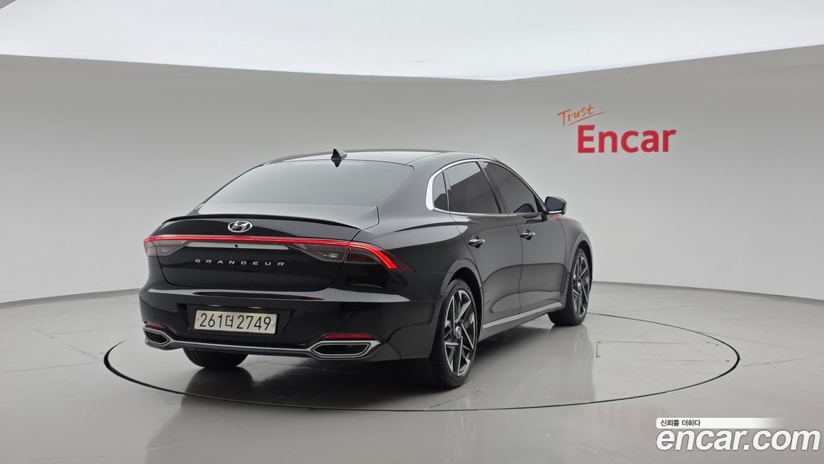 Hyundai Grandeur 2022