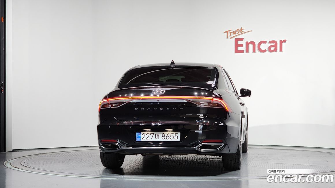 Hyundai Grandeur 2022