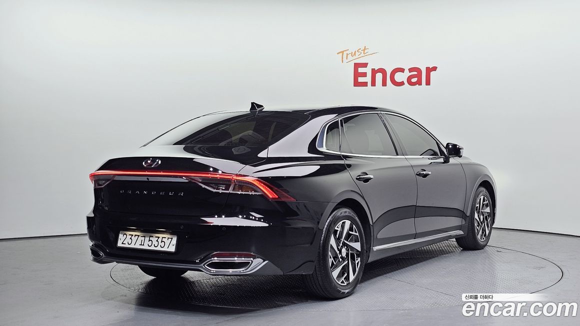 Hyundai Grandeur 2022