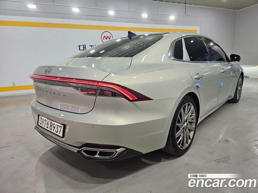 Hyundai Grandeur 2020