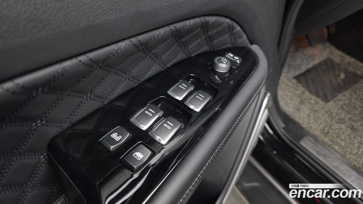 KG_Mobility_Ssangyong Rexton 2021