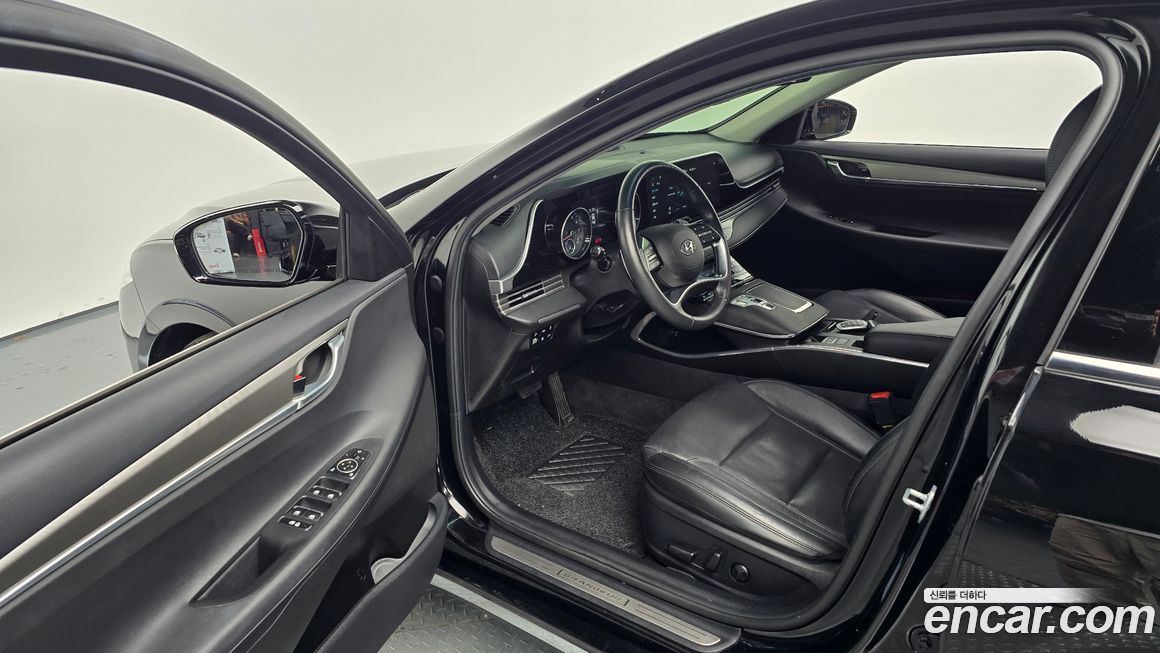 Hyundai Grandeur 2020