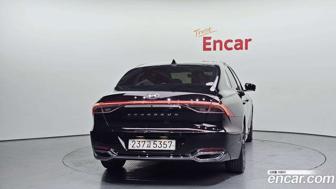 Hyundai Grandeur 2022