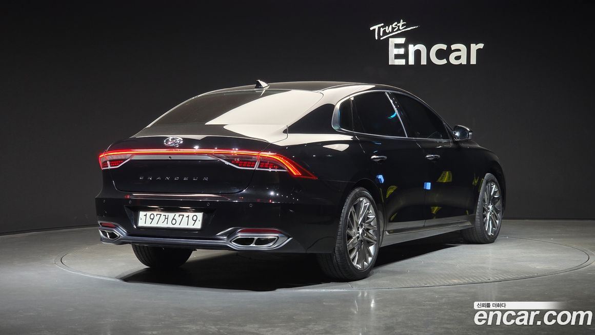 Hyundai Grandeur 2022