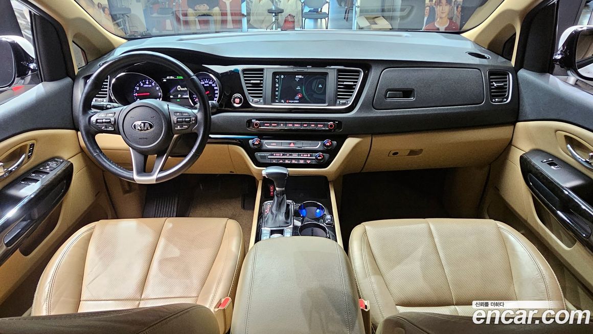 Kia Canival 2019
