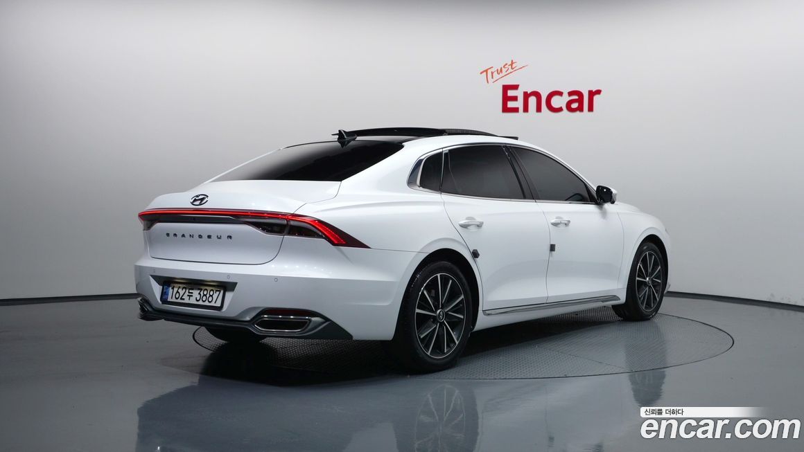 Hyundai Grandeur 2022