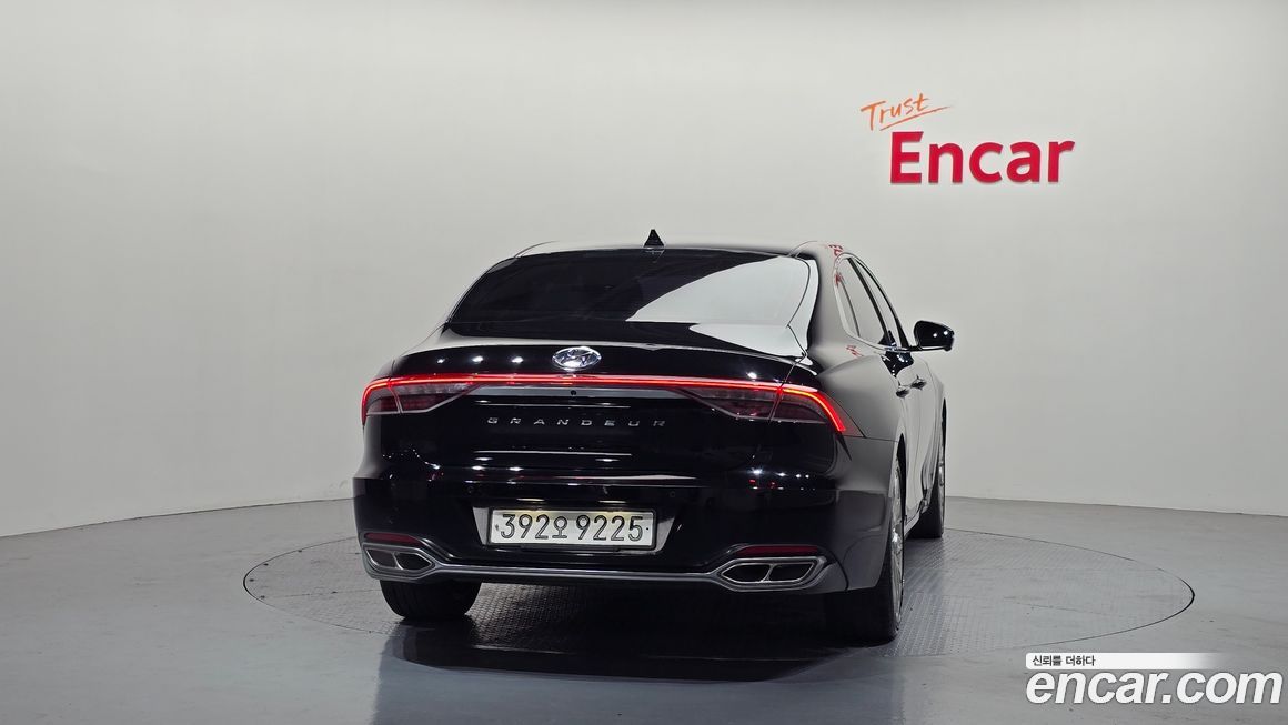 Hyundai Grandeur 2021