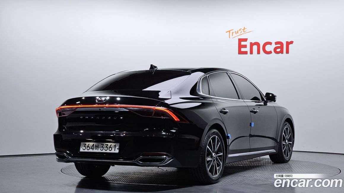 Hyundai Grandeur 2021