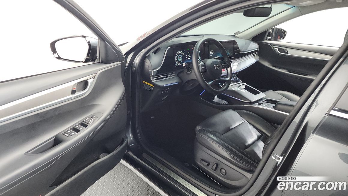 Hyundai Grandeur 2020