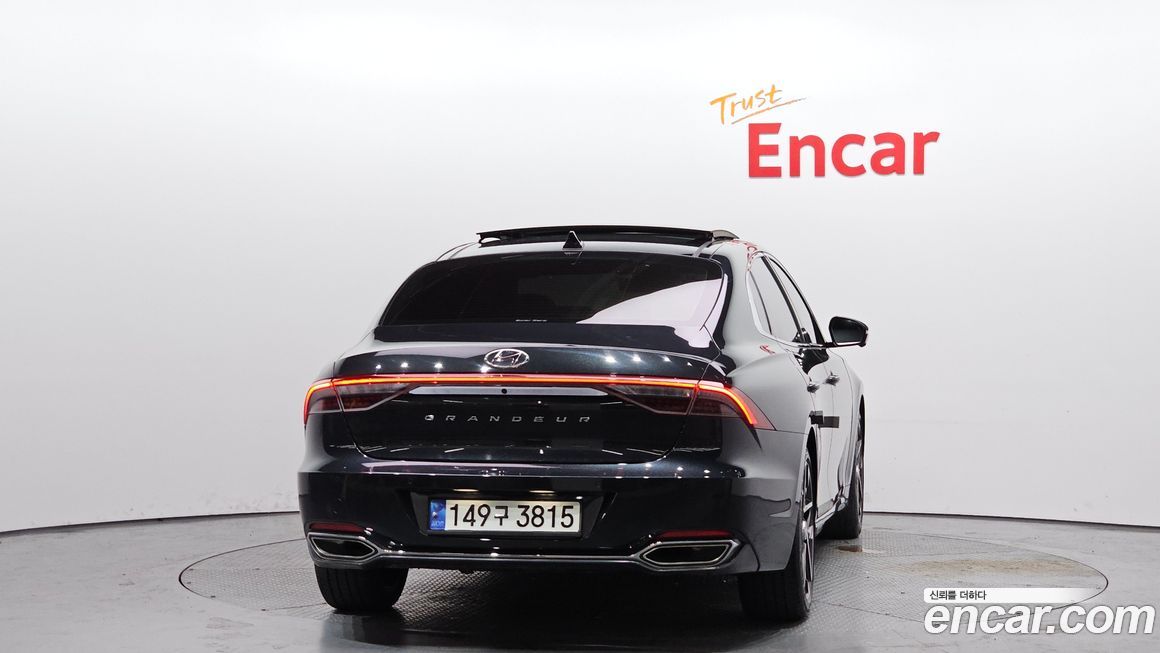 Hyundai Grandeur 2021