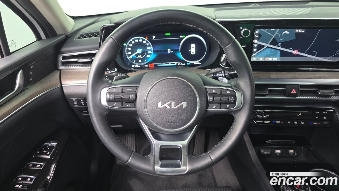 Kia K5 2023