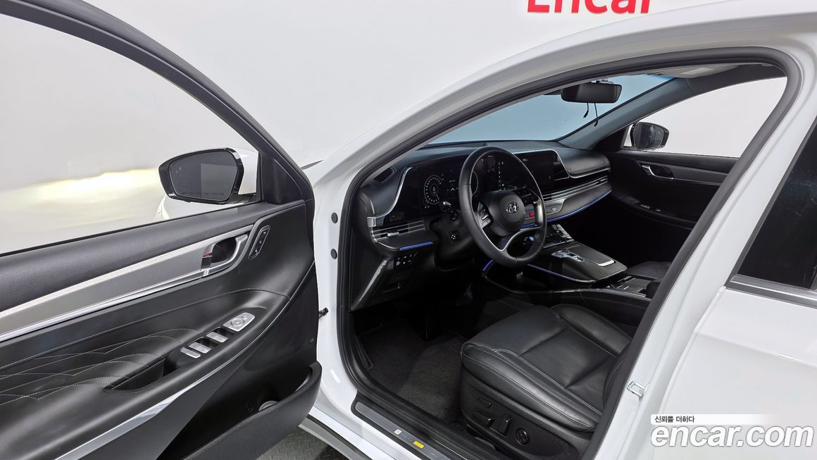 Hyundai Grandeur 2021